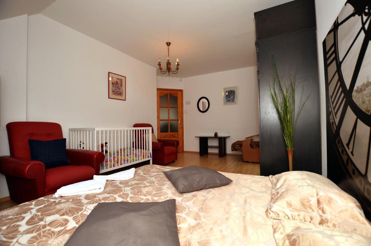 Hostel Madeira Гданськ Екстер'єр фото