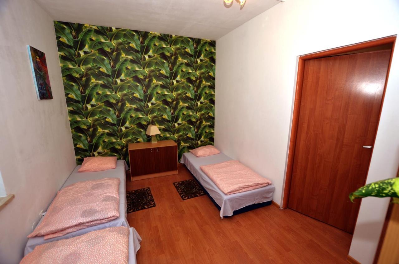 Hostel Madeira Гданськ Екстер'єр фото